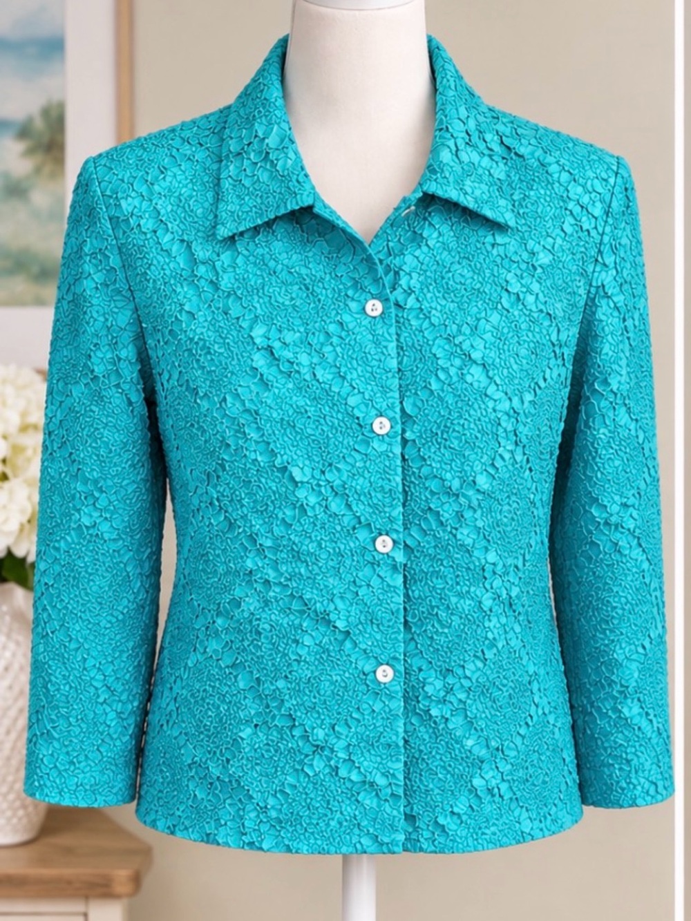 “She’s All That” Aqua Unique Crinkle Blouse/Jacket, Medium.